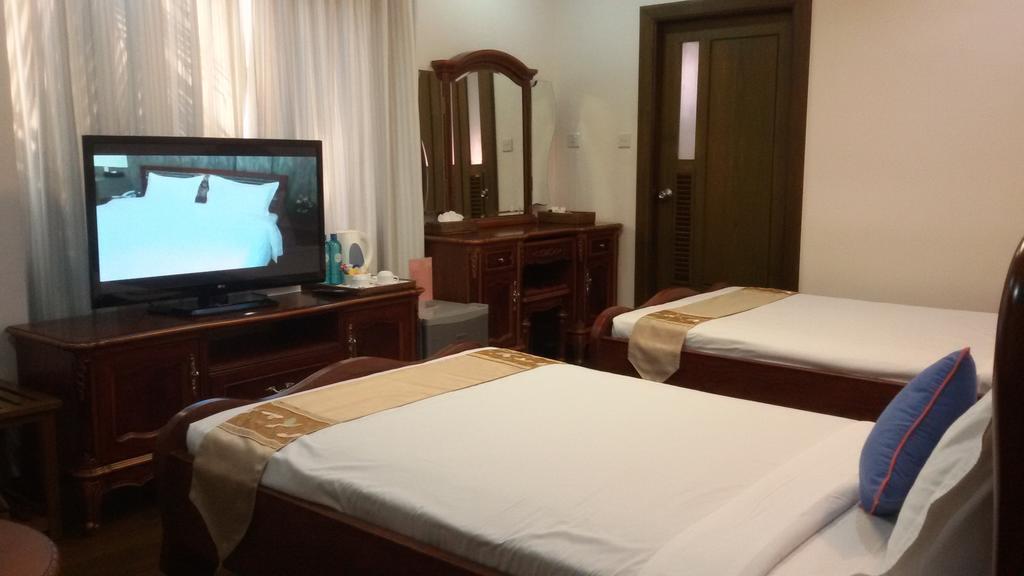 Palm Spring Resort Yangon Room photo