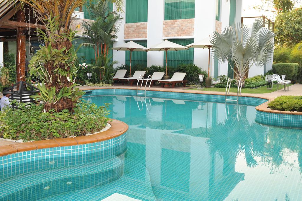 Palm Spring Resort Yangon Exterior photo