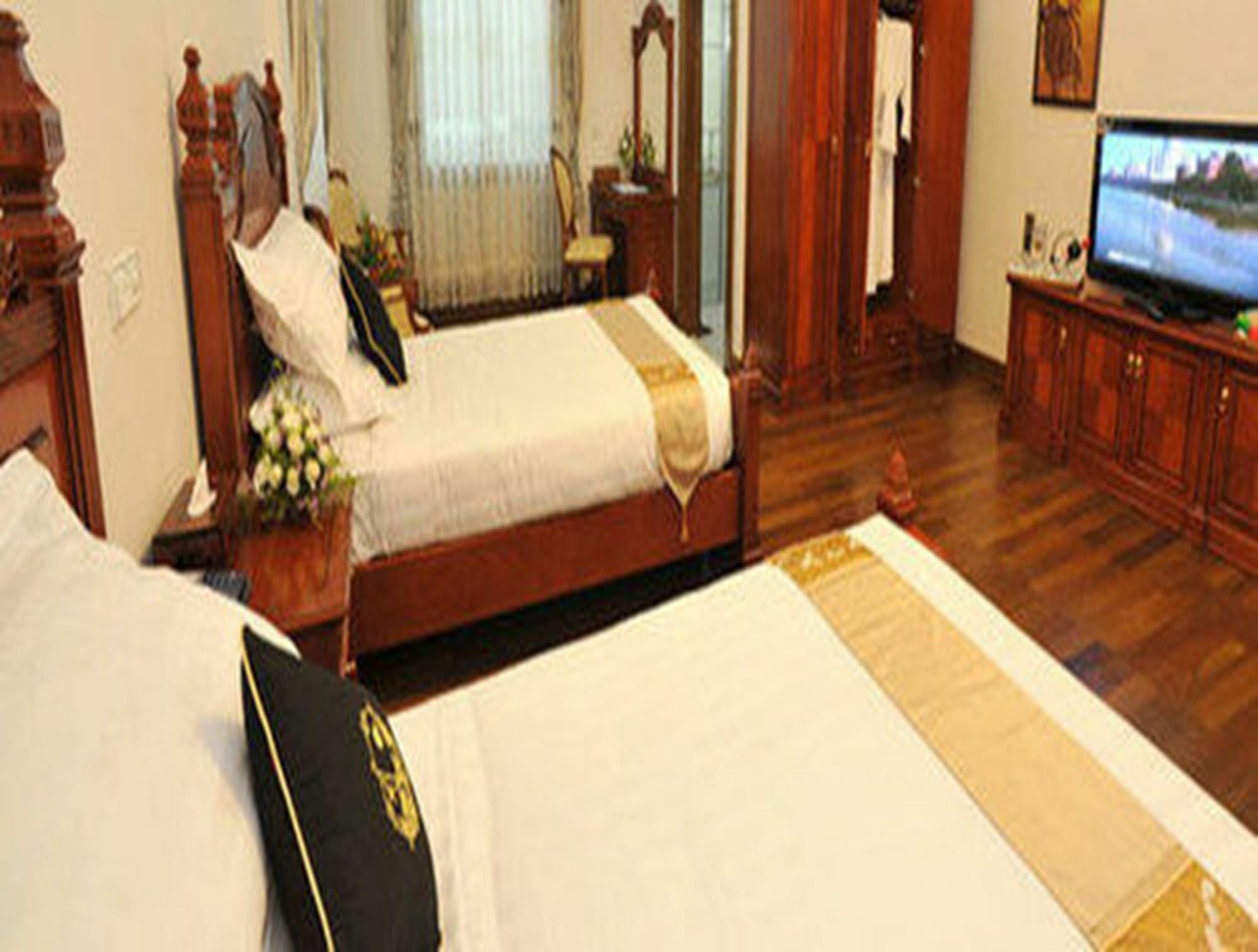 Palm Spring Resort Yangon Exterior photo