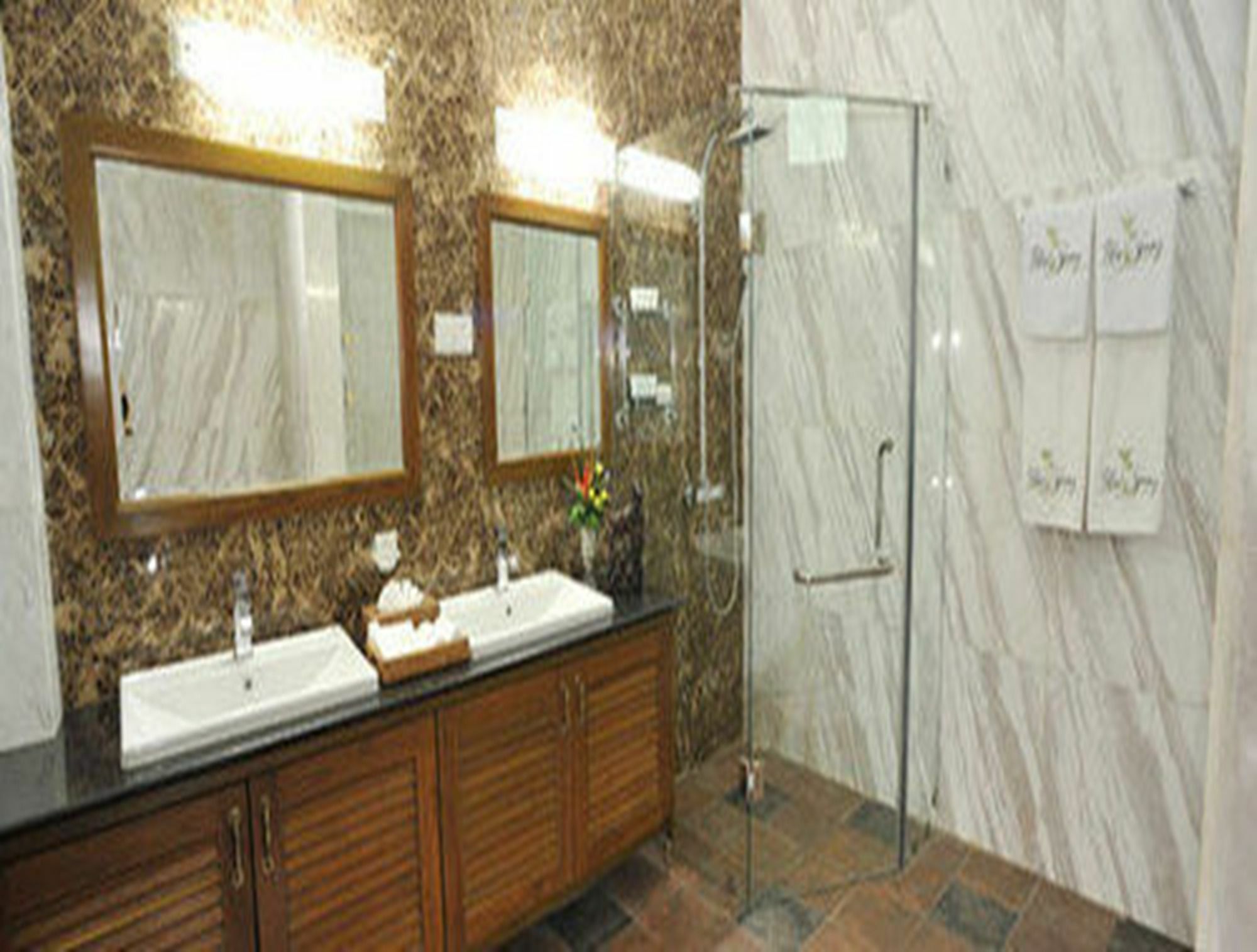 Palm Spring Resort Yangon Exterior photo